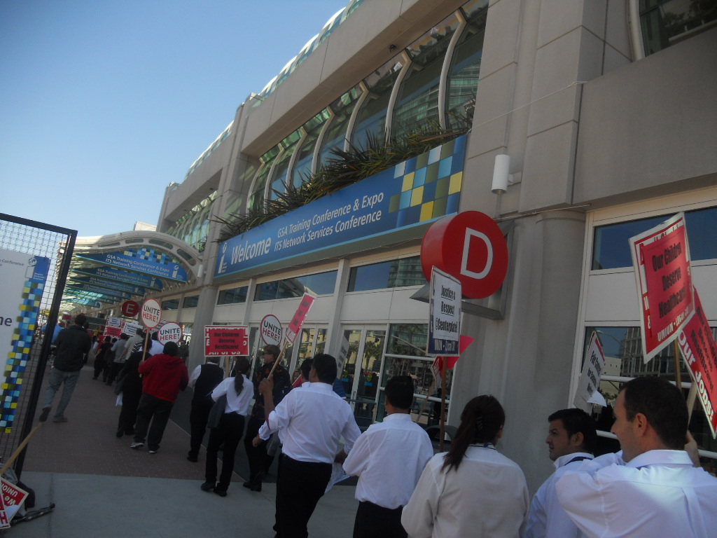 SDCC Picketing 1