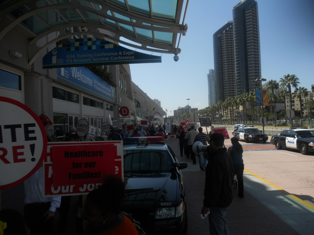 SDCC Picketing 3